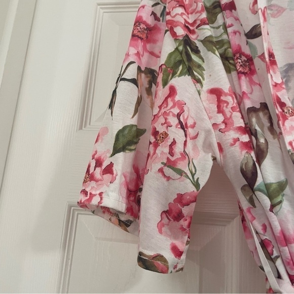 🏷️ 5 for $25 - SHOW me your Mumu Brie robe. - Picture 8 of 13